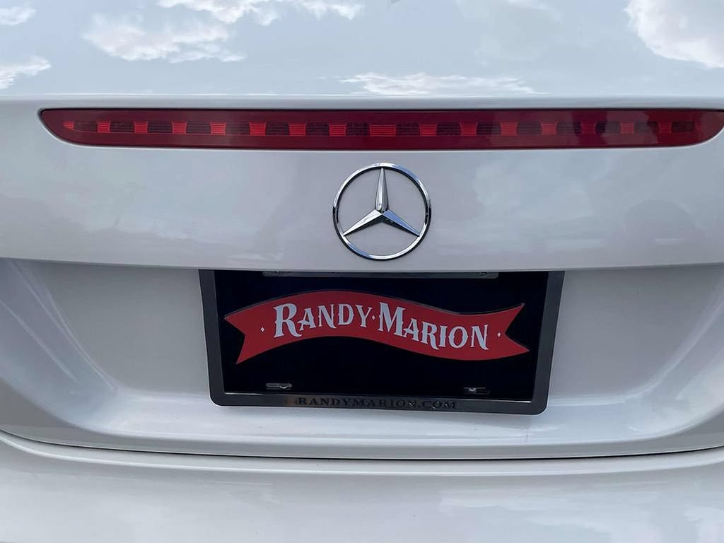 Used 2014 Mercedes-Benz SL 550 image 11