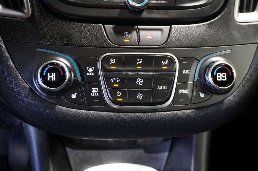 Used 2024 Chevrolet Malibu LT w/ Sport Edition image 16