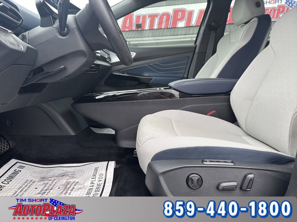 Used 2024 Volkswagen ID.4 Pro S image 42