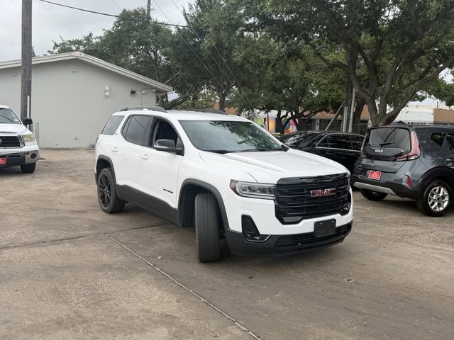 Used 2023 GMC Acadia SLT w/ Elevation Edition FWD image 3