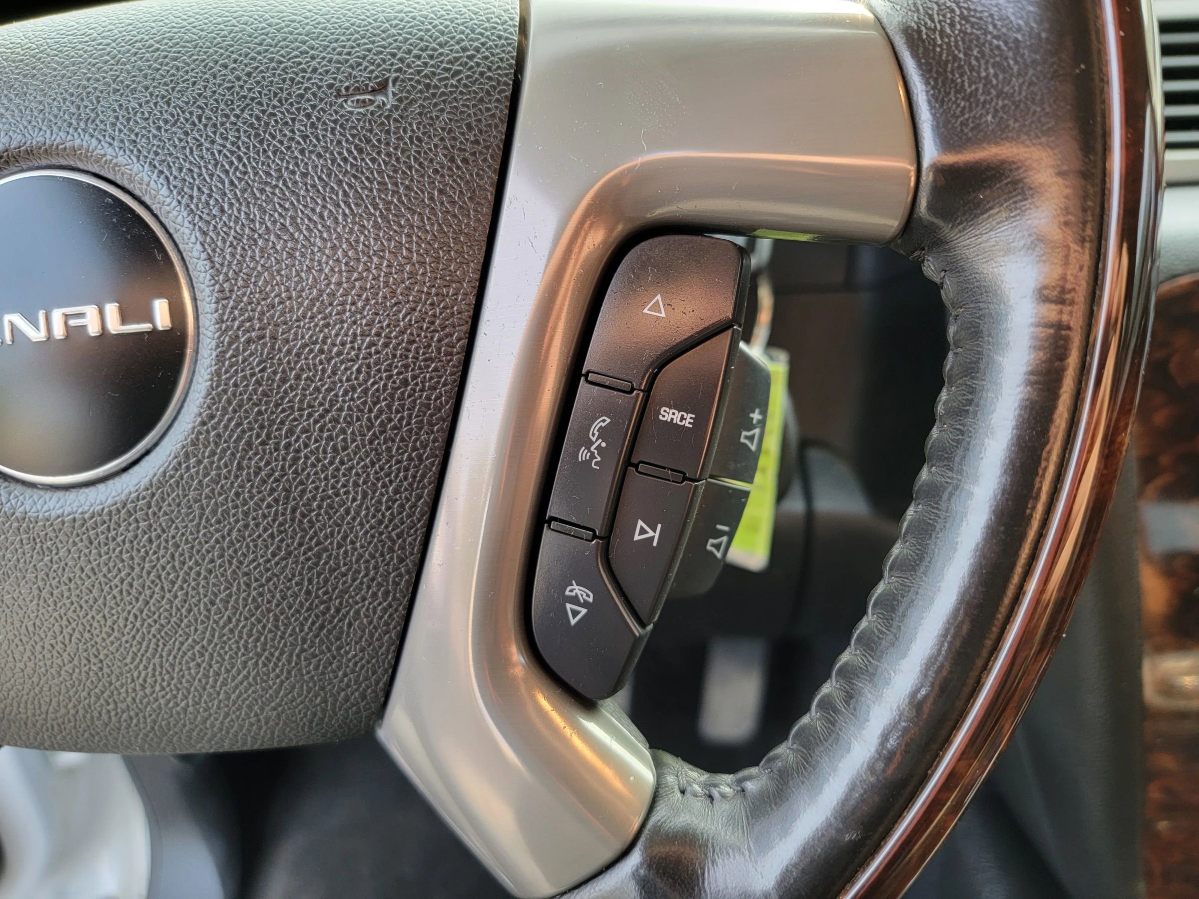 Used 2012 GMC Sierra 3500 Denali image 19