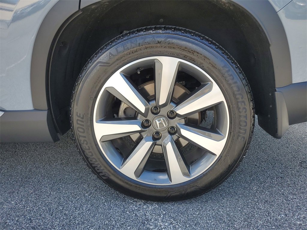 Used 2023 Honda Pilot Elite image 12