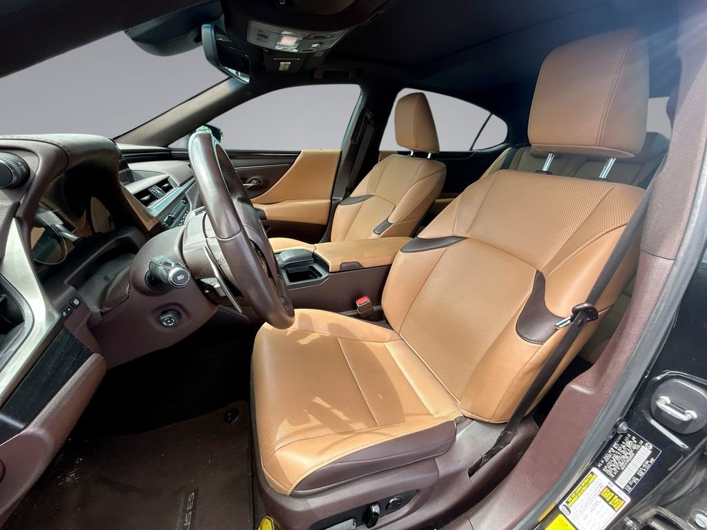 Used 2021 Lexus ES 300h w/ Premium Package FWD image 4
