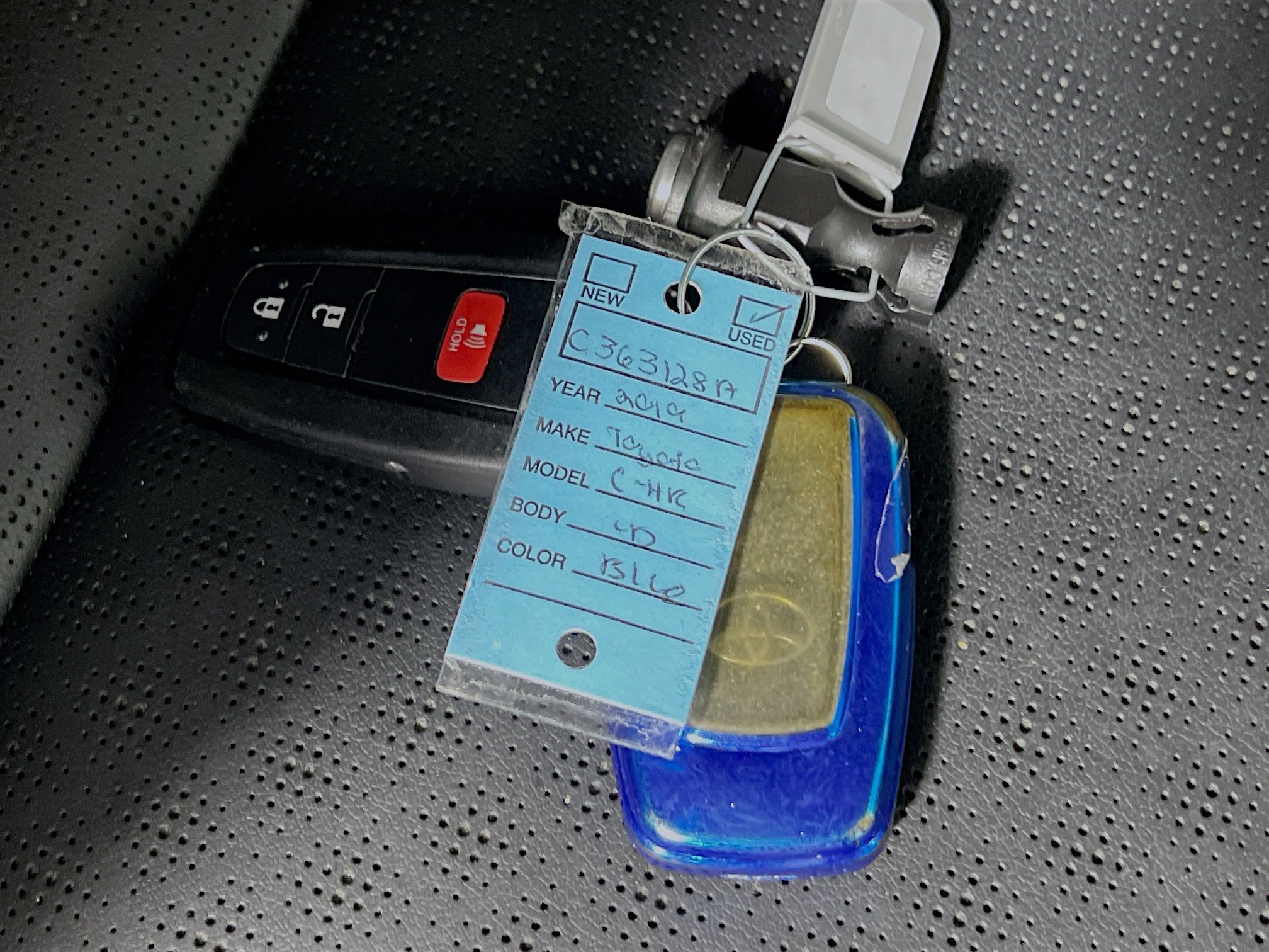 Used 2019 Toyota C-HR Limited image 36