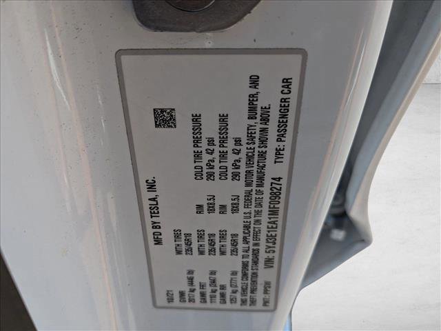 Used 2021 Tesla Model 3 Standard Range Plus image 24