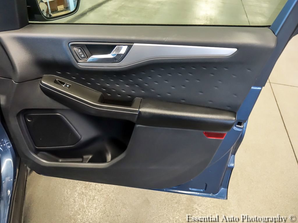 Certified 2020 Ford Escape SEL FWD image 24