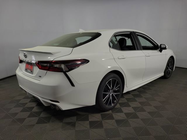 Used 2023 Toyota Camry SE image 8