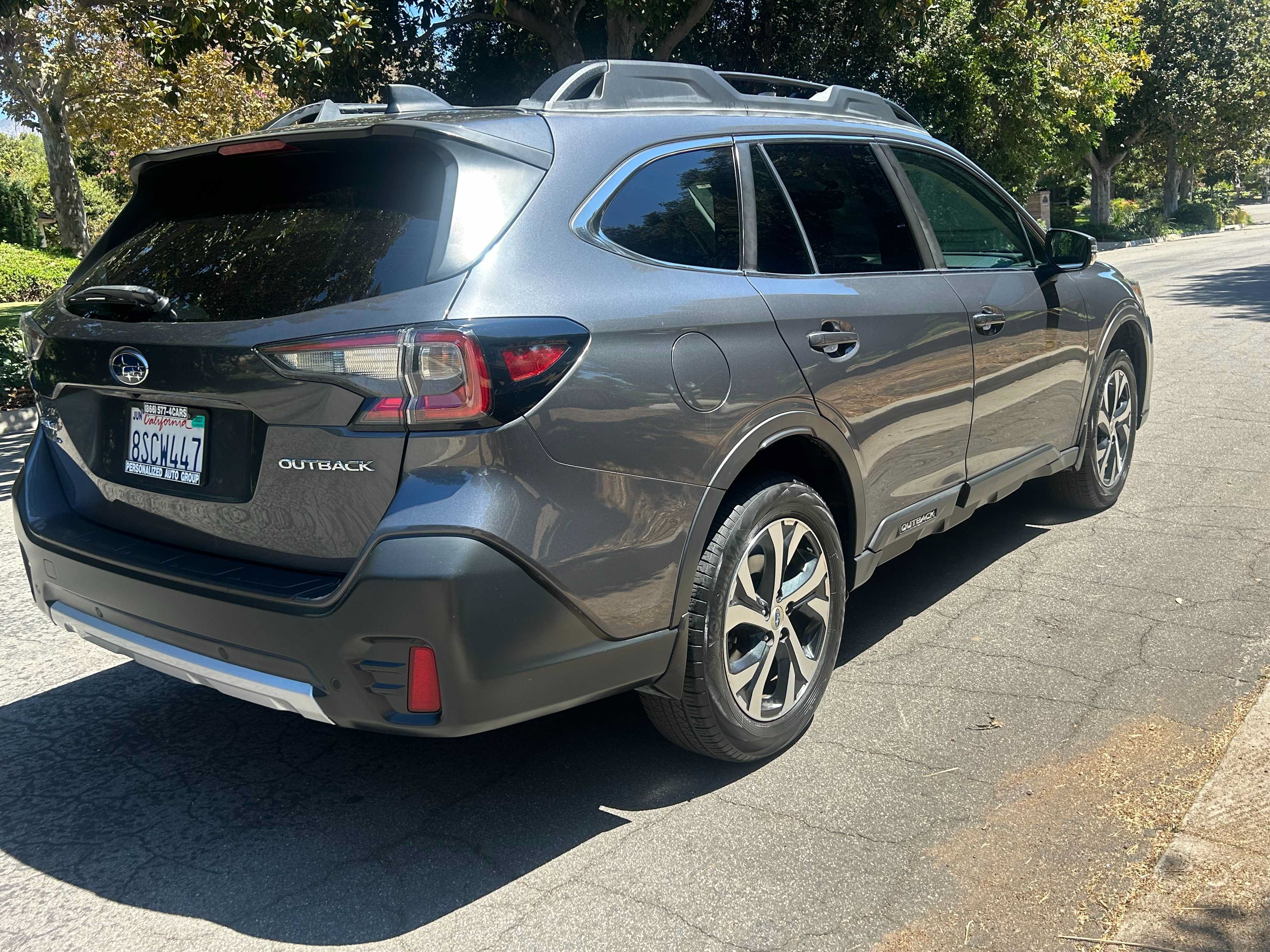 Used 2020 Subaru Outback Limited AWD/4WD image 7