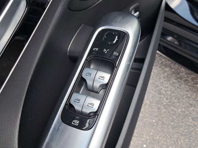 Used 2023 Mercedes-Benz C 300 Sedan image 22