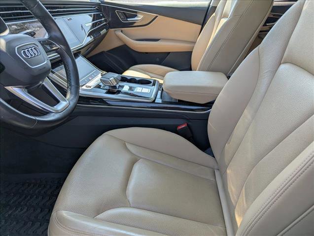 Used 2021 Audi Q7 3.0T Prestige AWD/4WD image 24