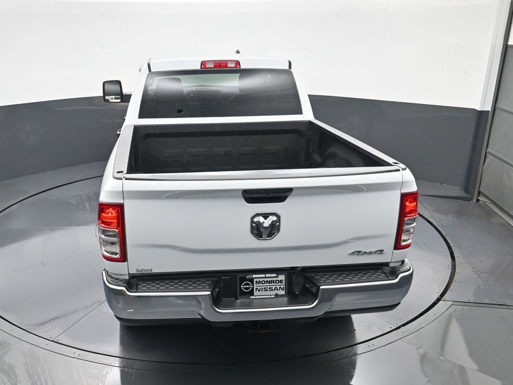 Used 2024 RAM 3500 Tradesman w/ Chrome Appearance Group image 30