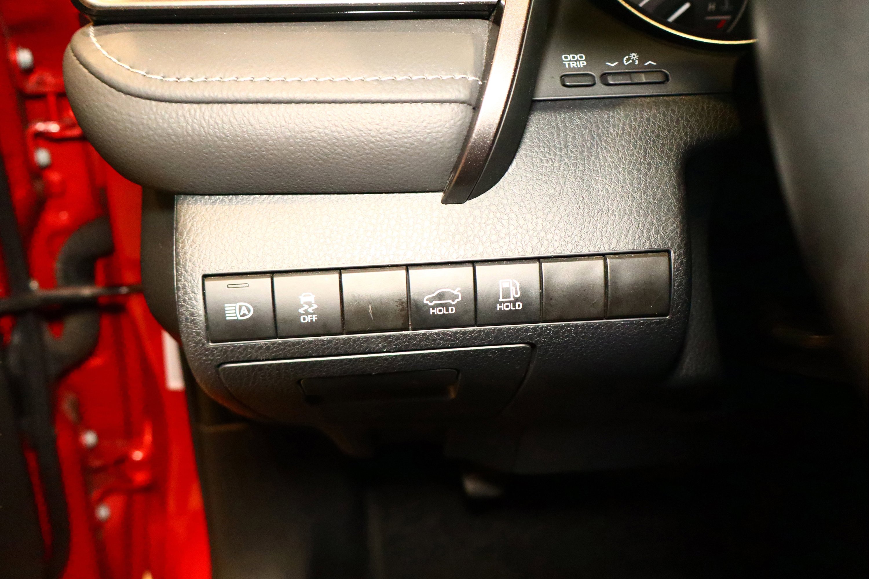 Used 2024 Toyota Camry SE image 40