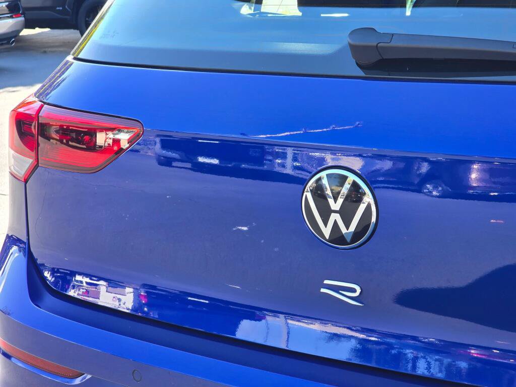 Used 2024 Volkswagen Golf R AWD/4WD image 12