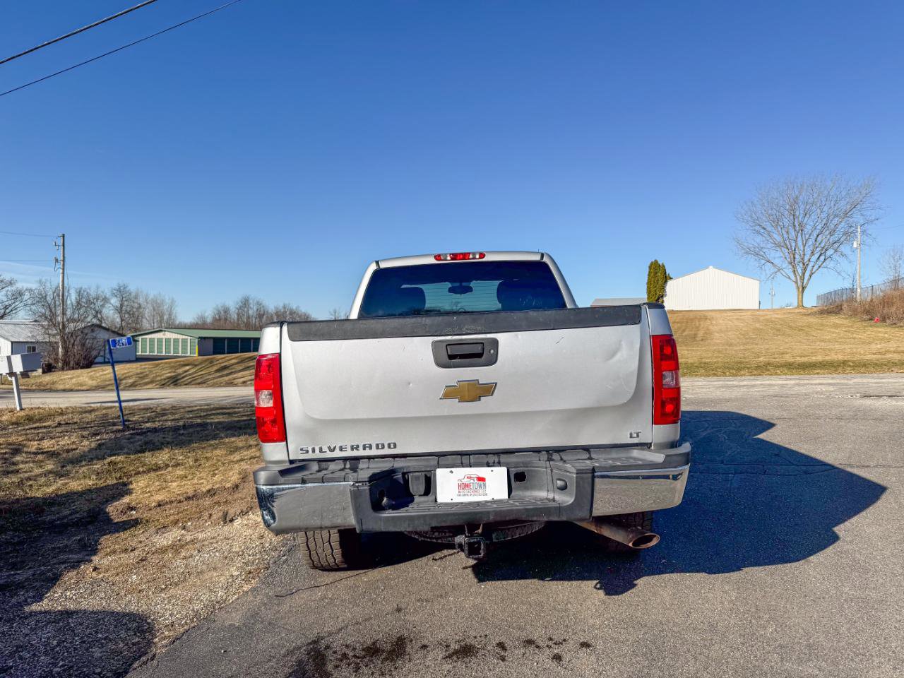Used 2010 Chevrolet Silverado 2500 LT w/ Interior Plus Package AWD/4WD image 4