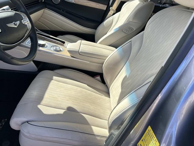 Used 2023 Genesis GV80 2.5T w/ Prestige 20" Package image 13
