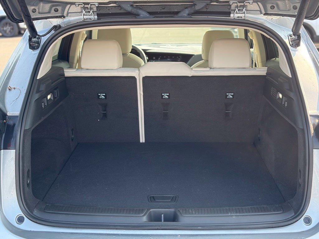 Used 2023 Buick Envision Preferred AWD/4WD image 9