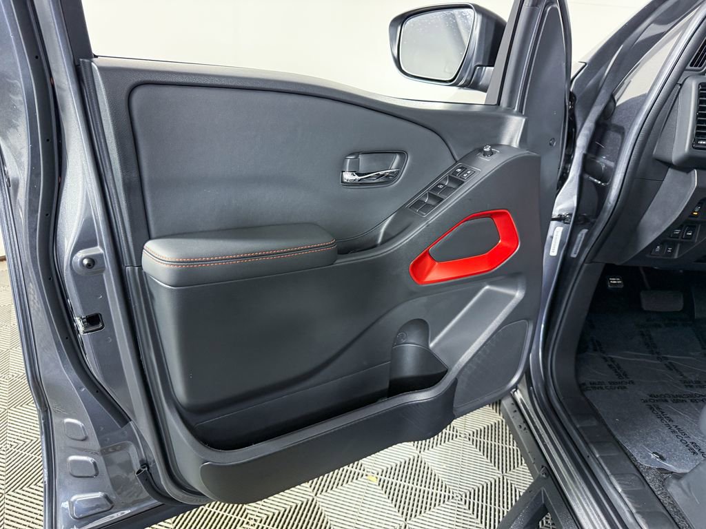 Certified 2024 Nissan Frontier PRO-4X w/ Technology Package image 43