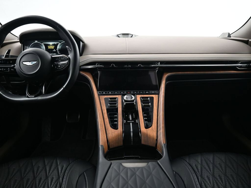 Used 2024 Aston Martin DB12 Coupe RWD image 7