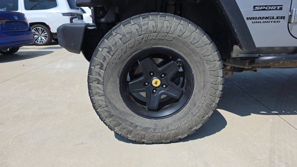 Used 2015 Jeep Wrangler Unlimited Sport w/ Quick Order Package 24S AWD/4WD image 10