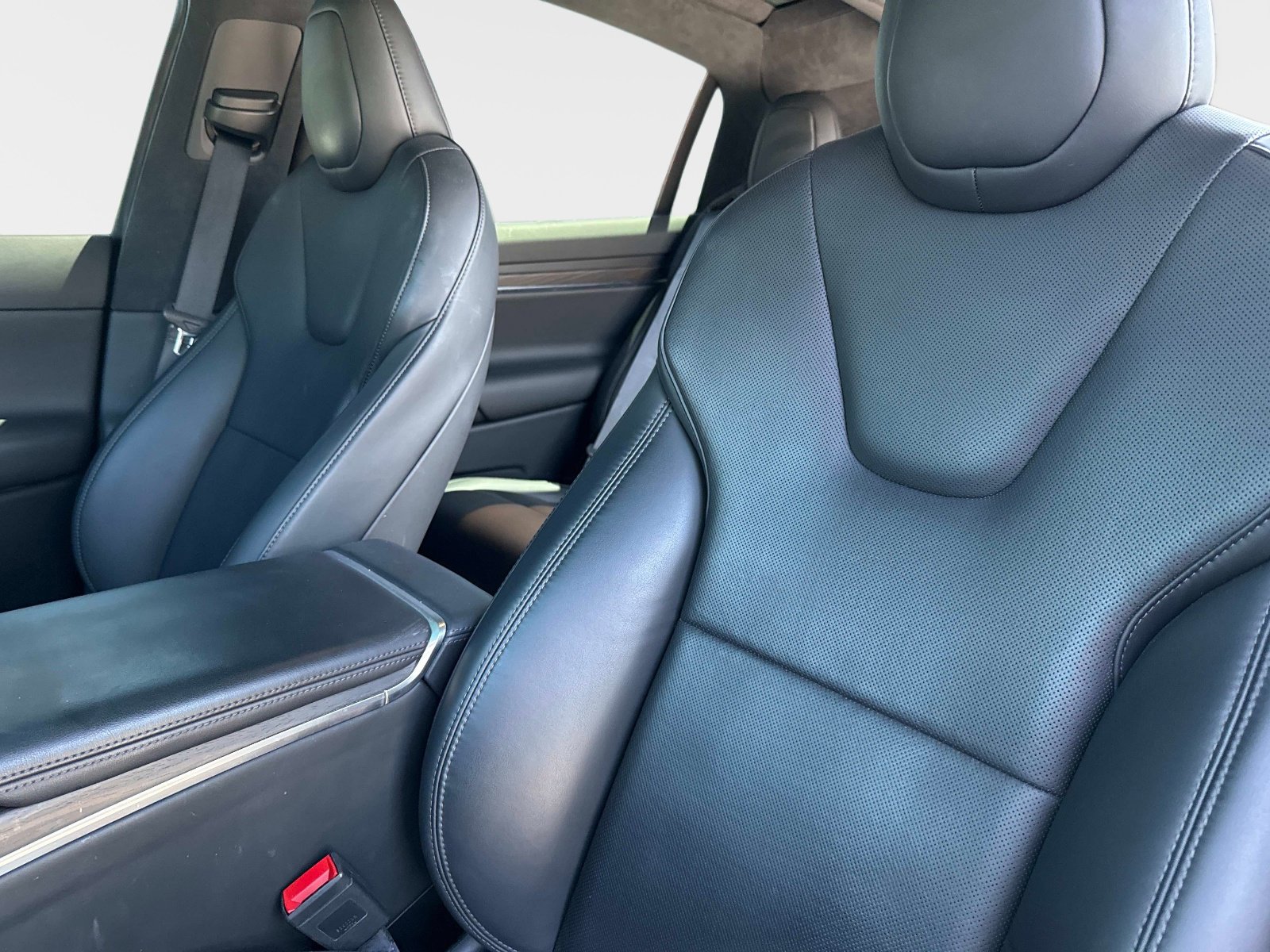 Used 2023 Tesla Model X AWD/4WD image 19