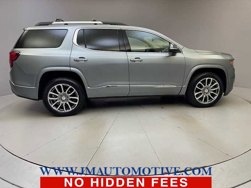 Used 2023 GMC Acadia Denali image 6