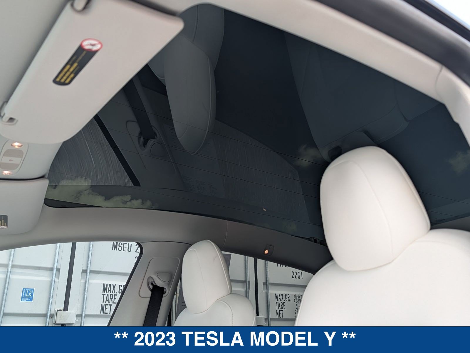 Used 2023 Tesla Model Y Performance AWD/4WD image 25