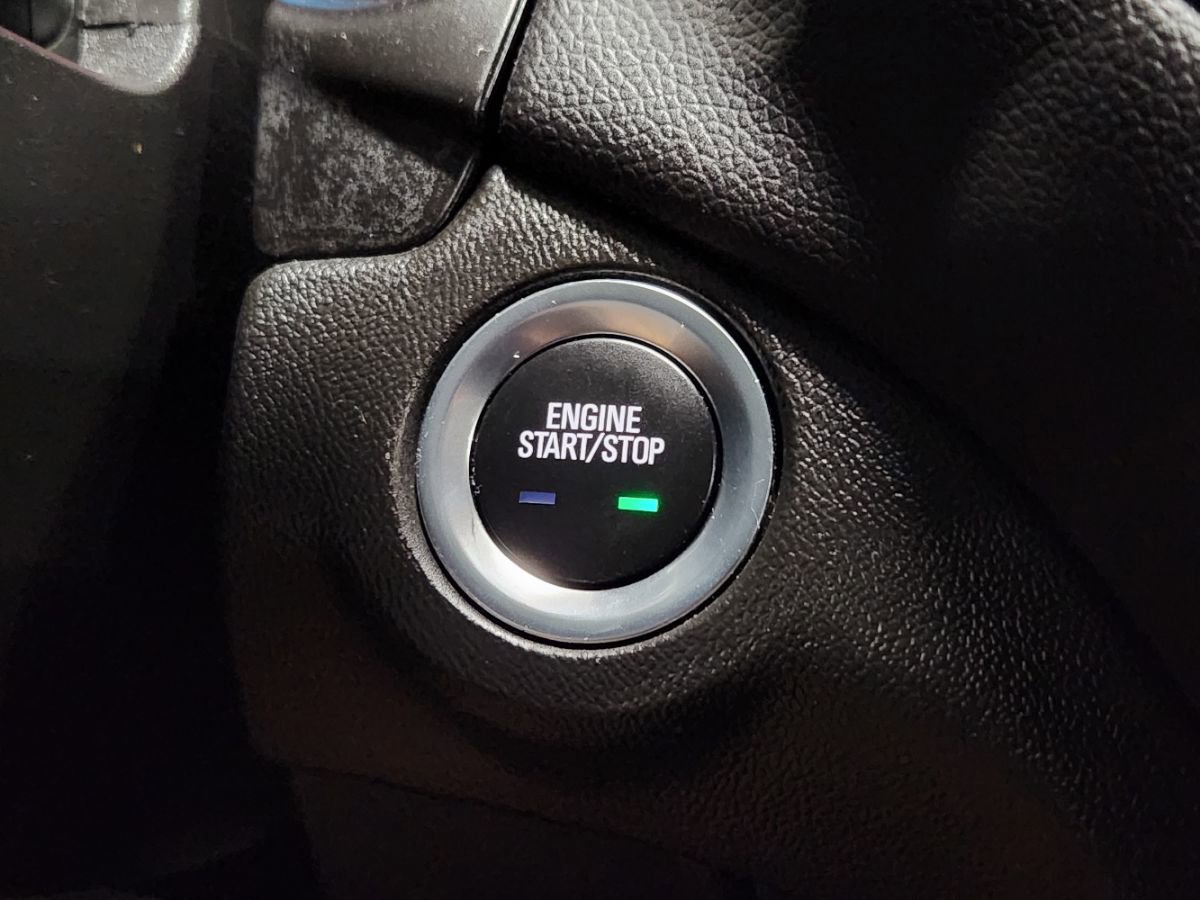 Used 2022 Chevrolet Equinox LT FWD image 36