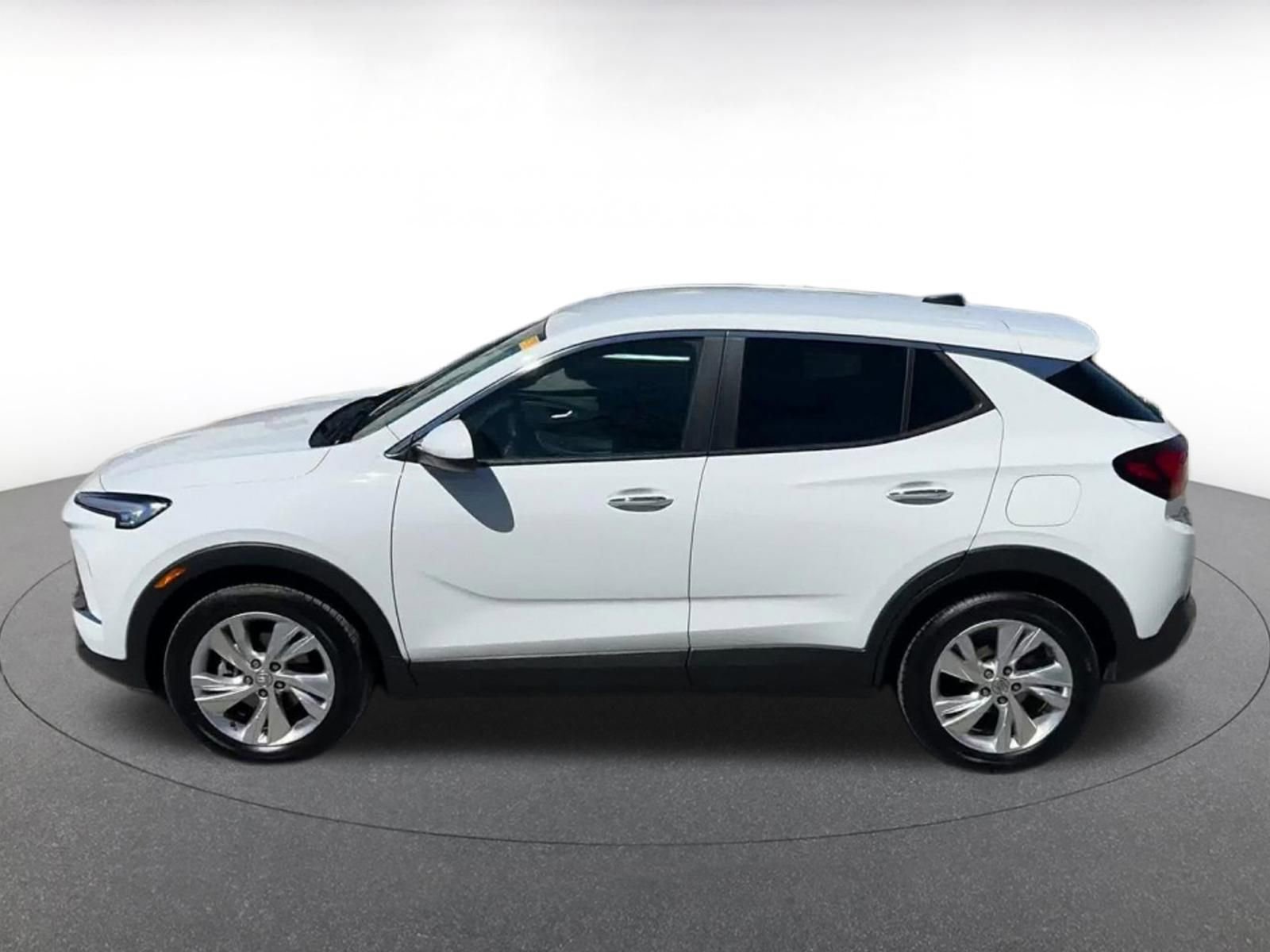 Used 2025 Buick Encore GX Preferred image 9