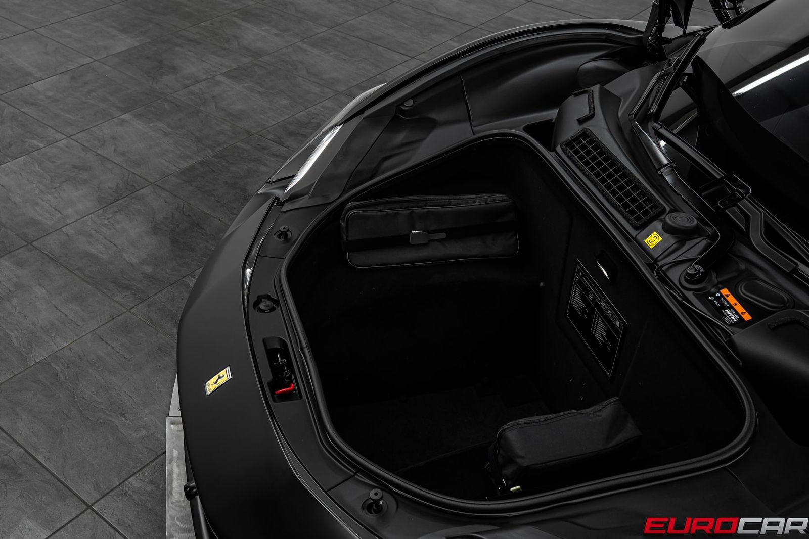 Used 2024 Ferrari 296 GTB RWD image 10