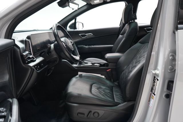 Used 2023 Kia Sportage X-Line w/ X-Line Premium Package image 16
