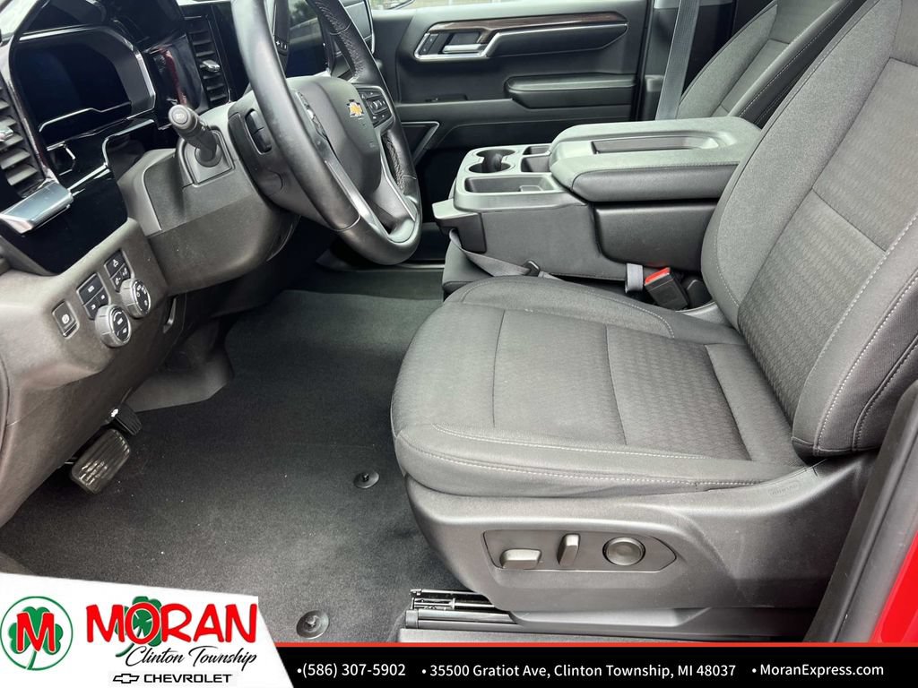 Certified 2023 Chevrolet Silverado 1500 LT AWD/4WD image 17