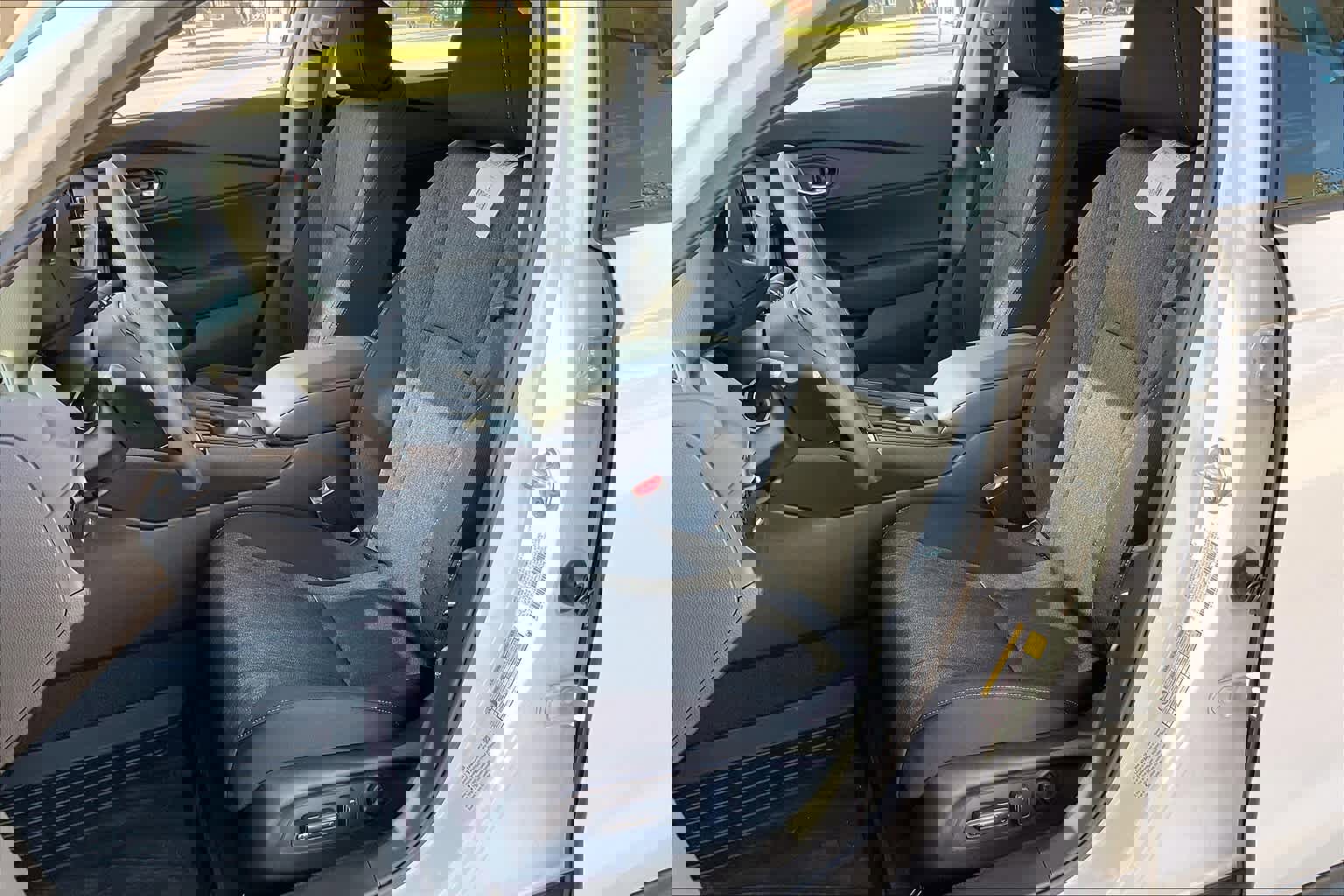 New 2025 Honda Accord SE image 9