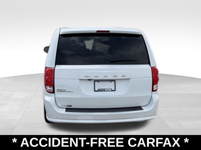 Used 2019 Dodge Grand Caravan SE FWD image 4