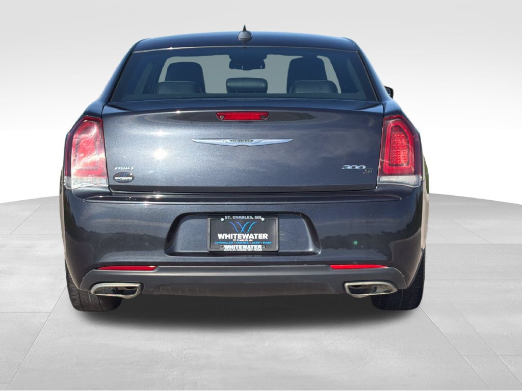 Used 2017 Chrysler 300 S AWD/4WD image 22