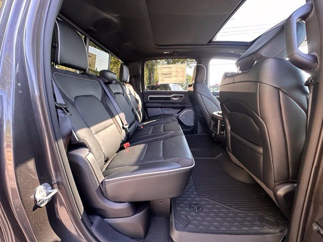 New 2027 RAM 1500 Laramie AWD/4WD image 29