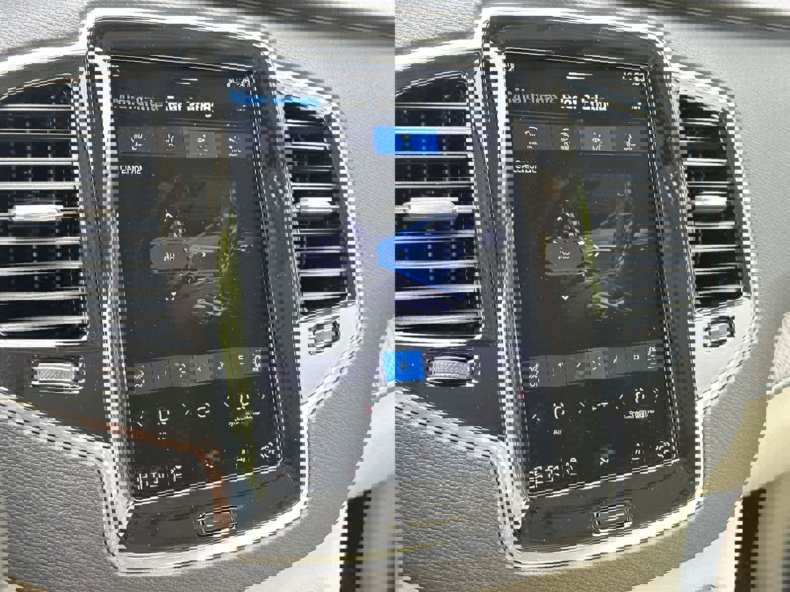 Used 2023 Volvo XC90 T8 Plus image 27