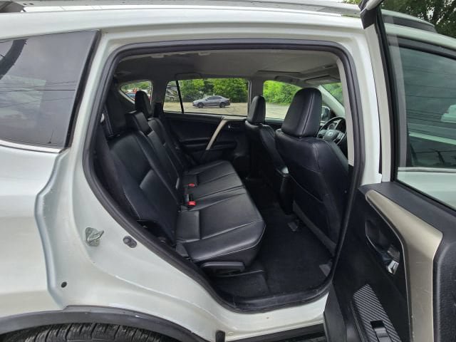 Used 2014 Toyota RAV4 Limited w/ Technology Package AWD/4WD image 14