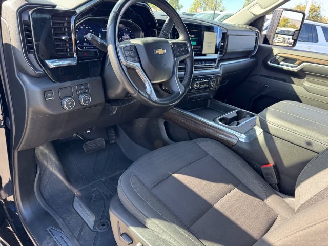 Certified 2024 Chevrolet Silverado 2500 LT w/ Convenience Package RWD image 14