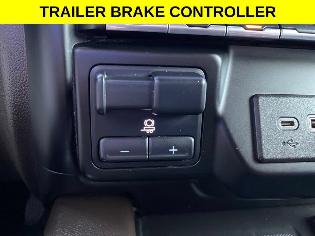 Used 2021 GMC Sierra 3500 Denali w/ Technology Package AWD/4WD image 9