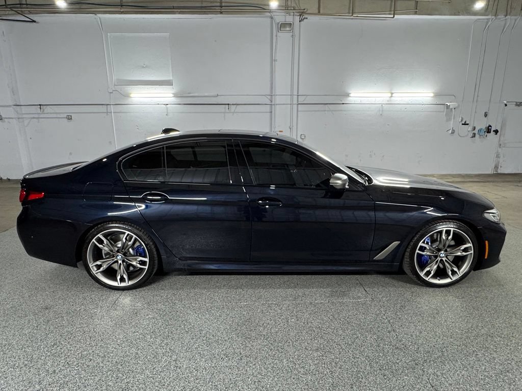 Used 2023 BMW M550i xDrive AWD/4WD image 11