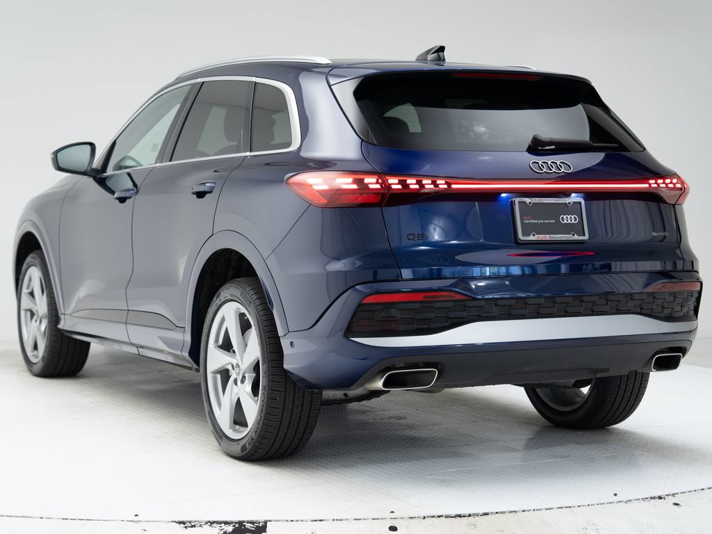 Certified 2025 Audi Q5 Premium w/ Premium Plus AWD/4WD image 3
