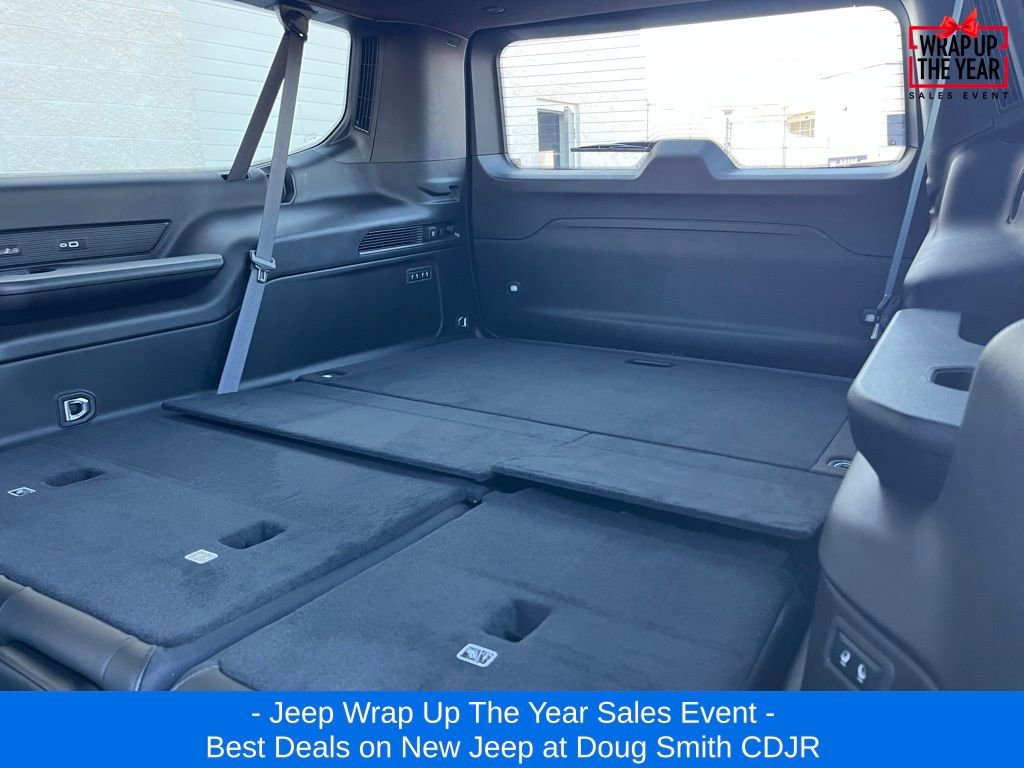 New 2025 Jeep Wagoneer L Series II image 28