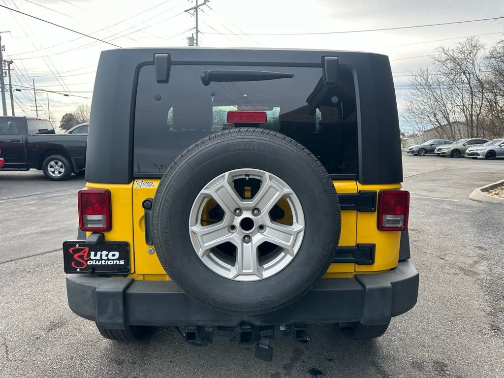 Used 2009 Jeep Wrangler X image 4