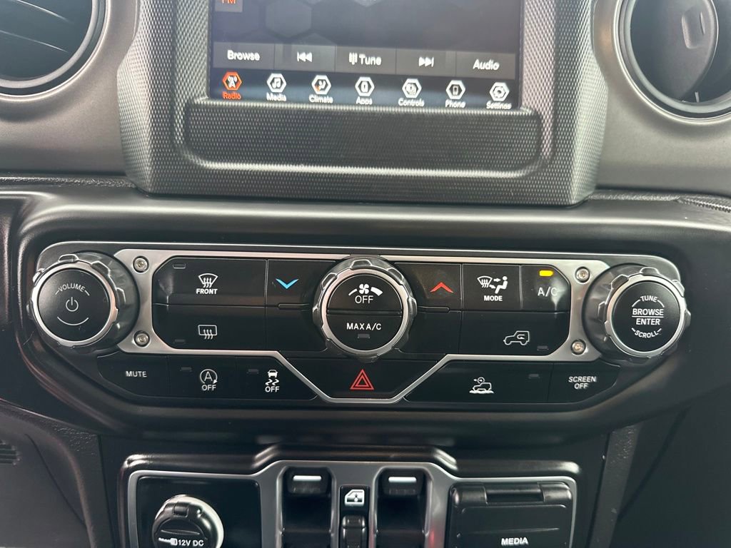 Used 2022 Jeep Wrangler Unlimited Sport image 24