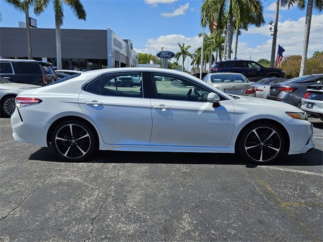 Used 2020 Toyota Camry XSE image 12