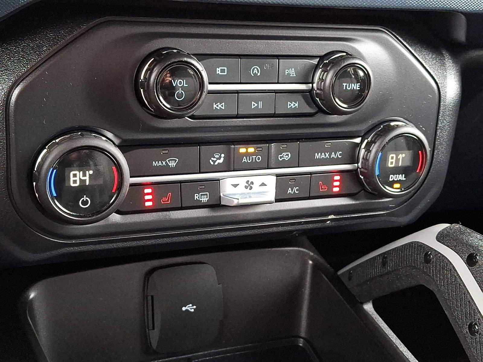 Certified 2023 Ford Bronco Outer Banks image 15