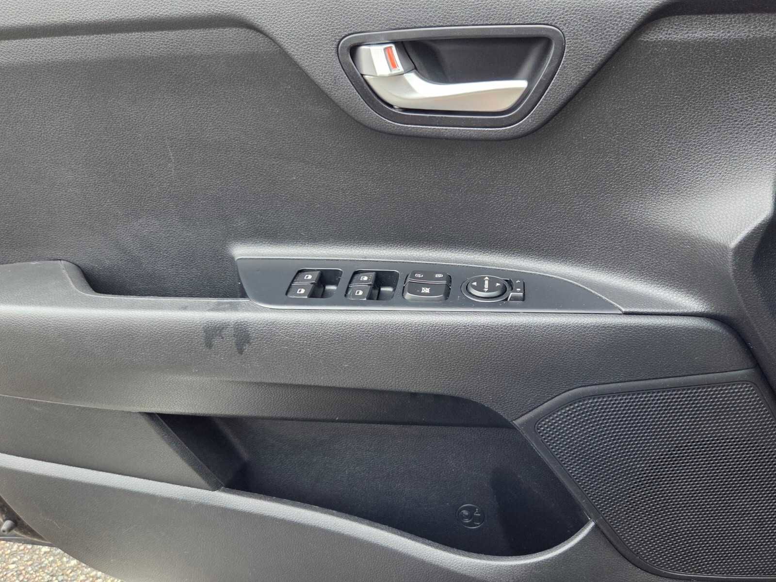 Used 2023 Kia Rio LX FWD image 29