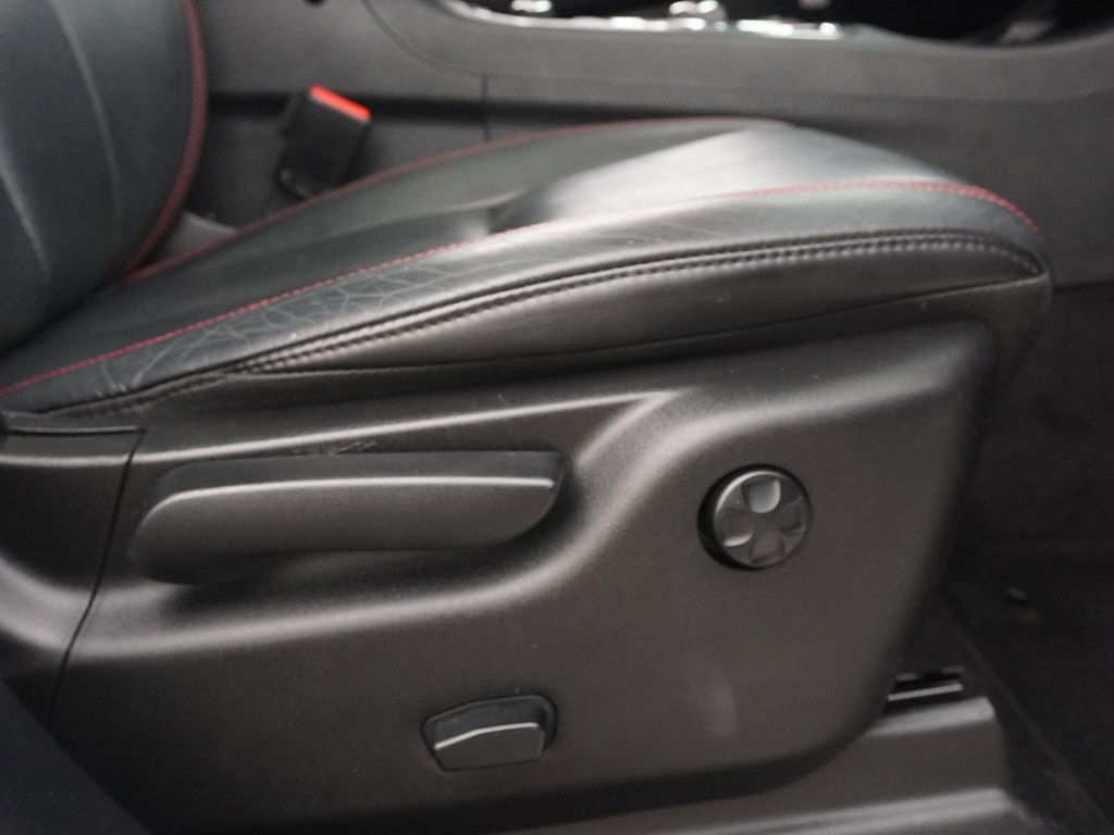Used 2015 Dodge Durango R/T w/ Trailer Tow Group IV AWD/4WD image 31