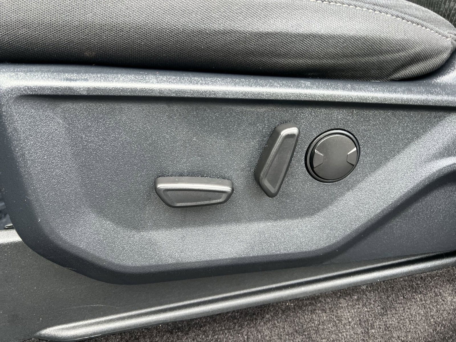 Used 2022 Ford F150 XLT w/ Equipment Group 302A High image 12