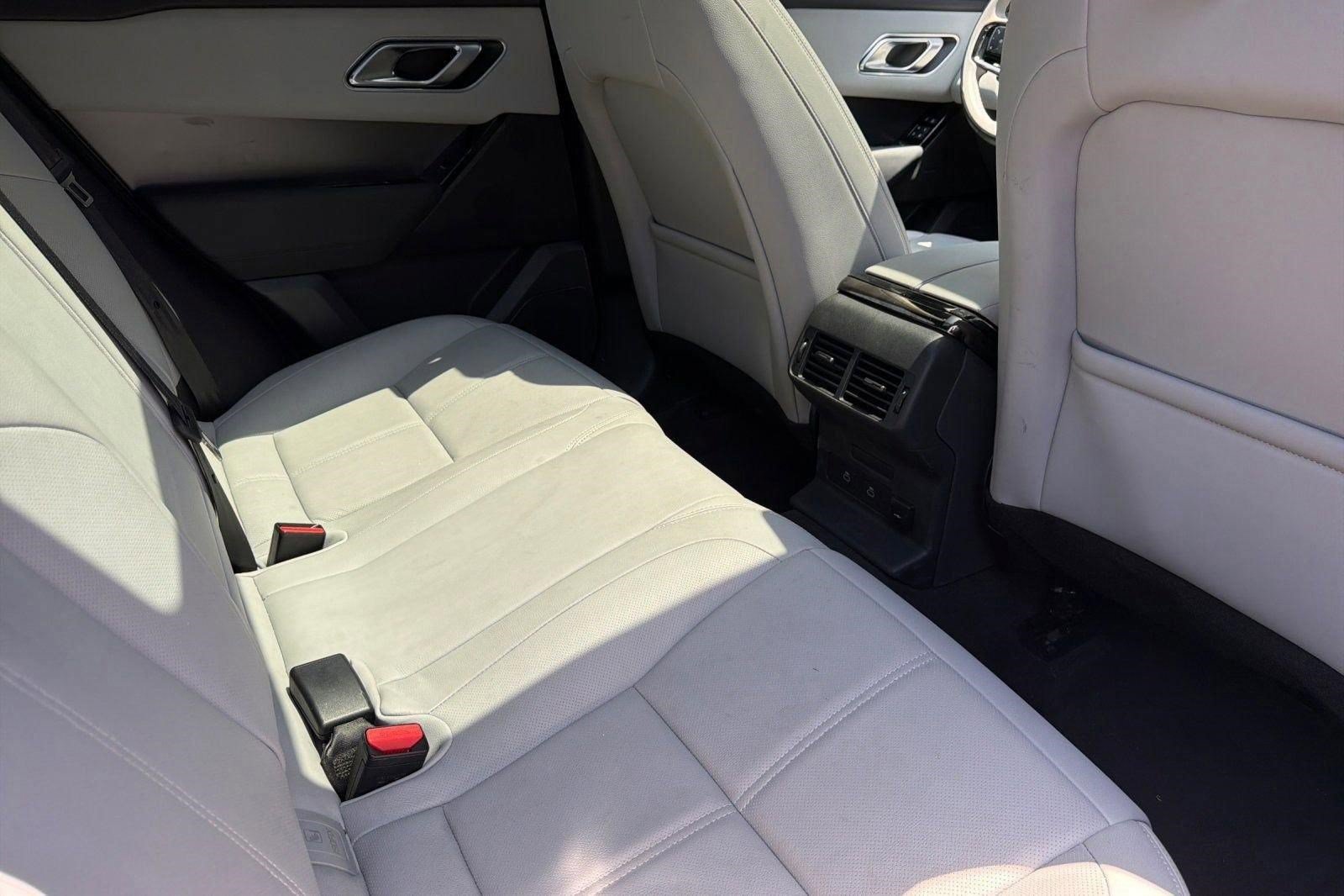 Used 2026 Land Rover Range Rover Velar S AWD/4WD image 32